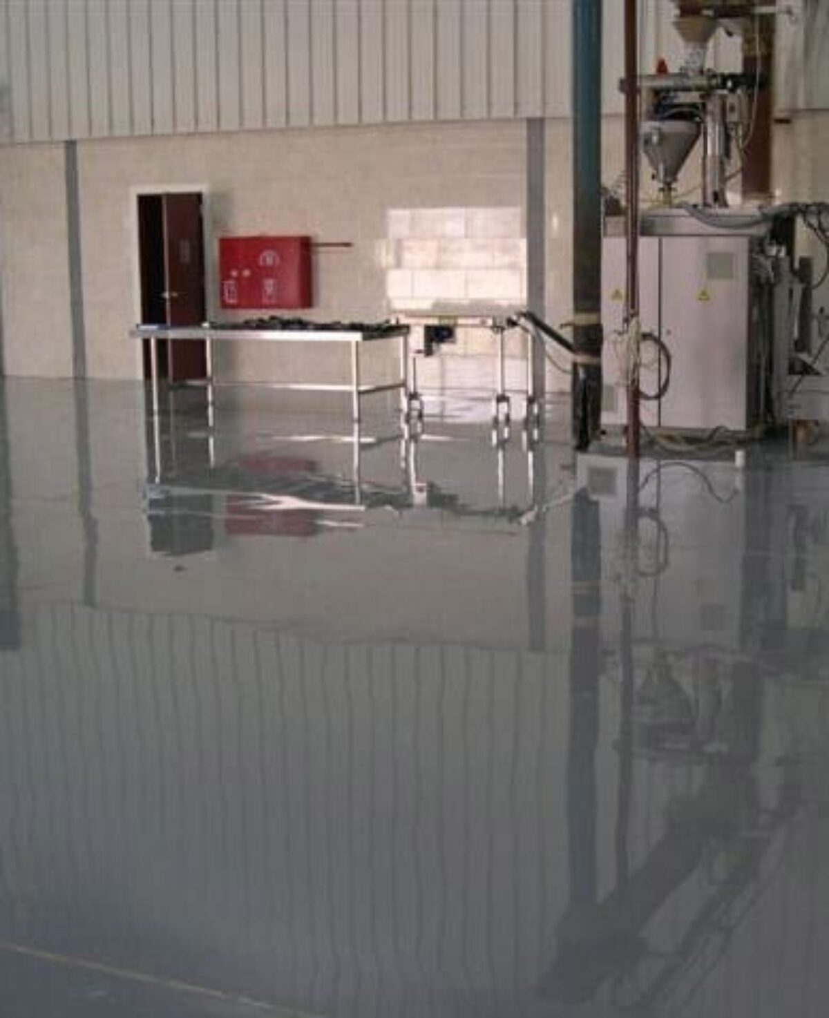 Spiked Shoes for Epoxy Floor Coating | Xtreme Polishing Systems Small